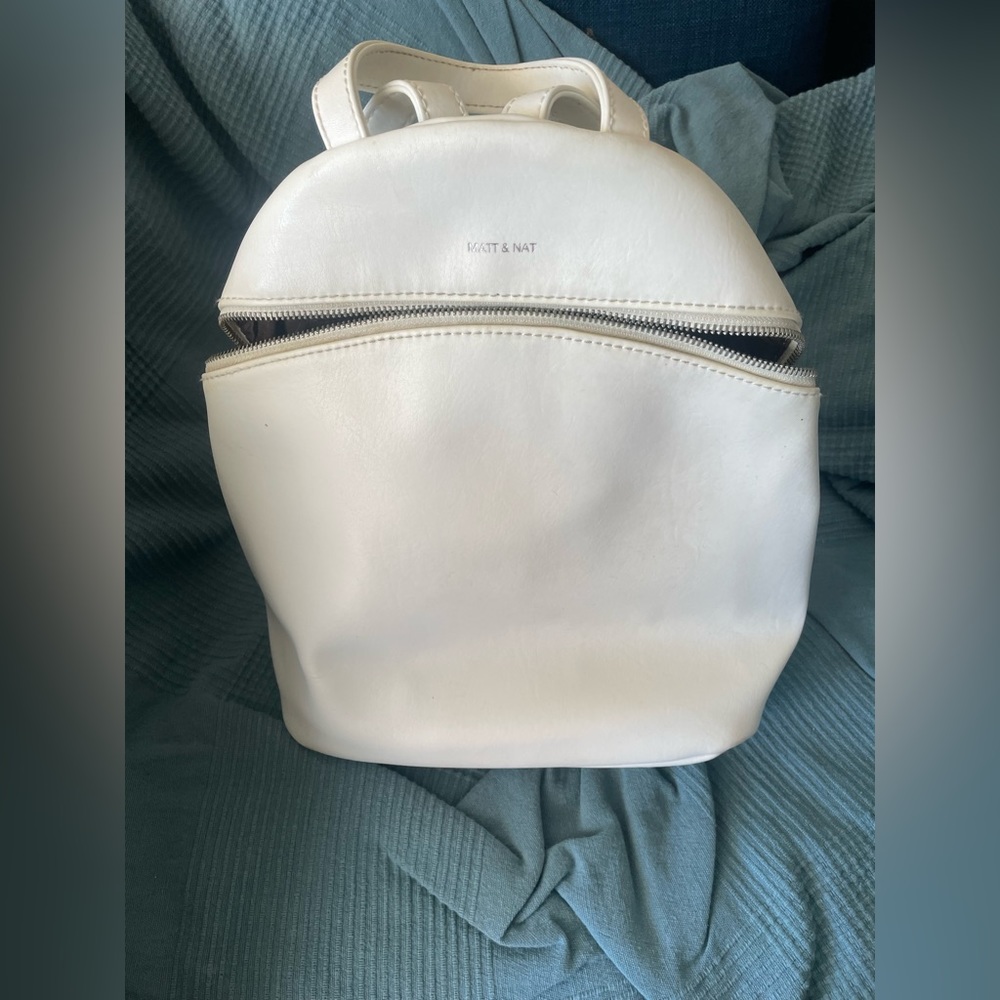 Matt and Nat vegan knapsack style purse